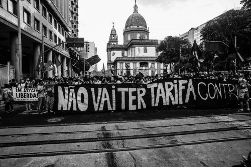 1º ato contra o aumento da passagem