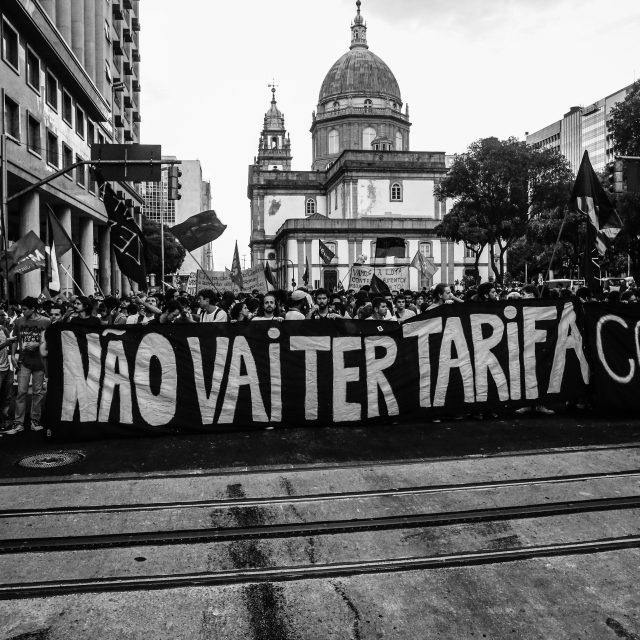 Rio de Janeiro, 8 de Janeiro de 2016, 1º ato contra o aumento abusivo das tarifas de transporte público.