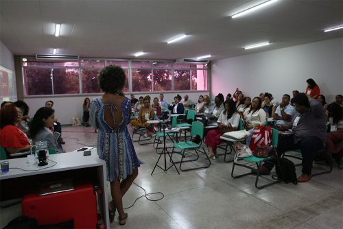 Fala de pessoa presente na mesa. (Foto: Emily Maya Almeida)